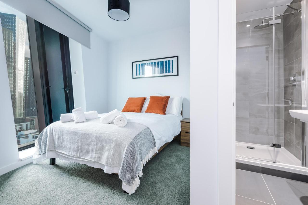 Hilltop Serviced Apartments - Deansgate Манчестър Екстериор снимка