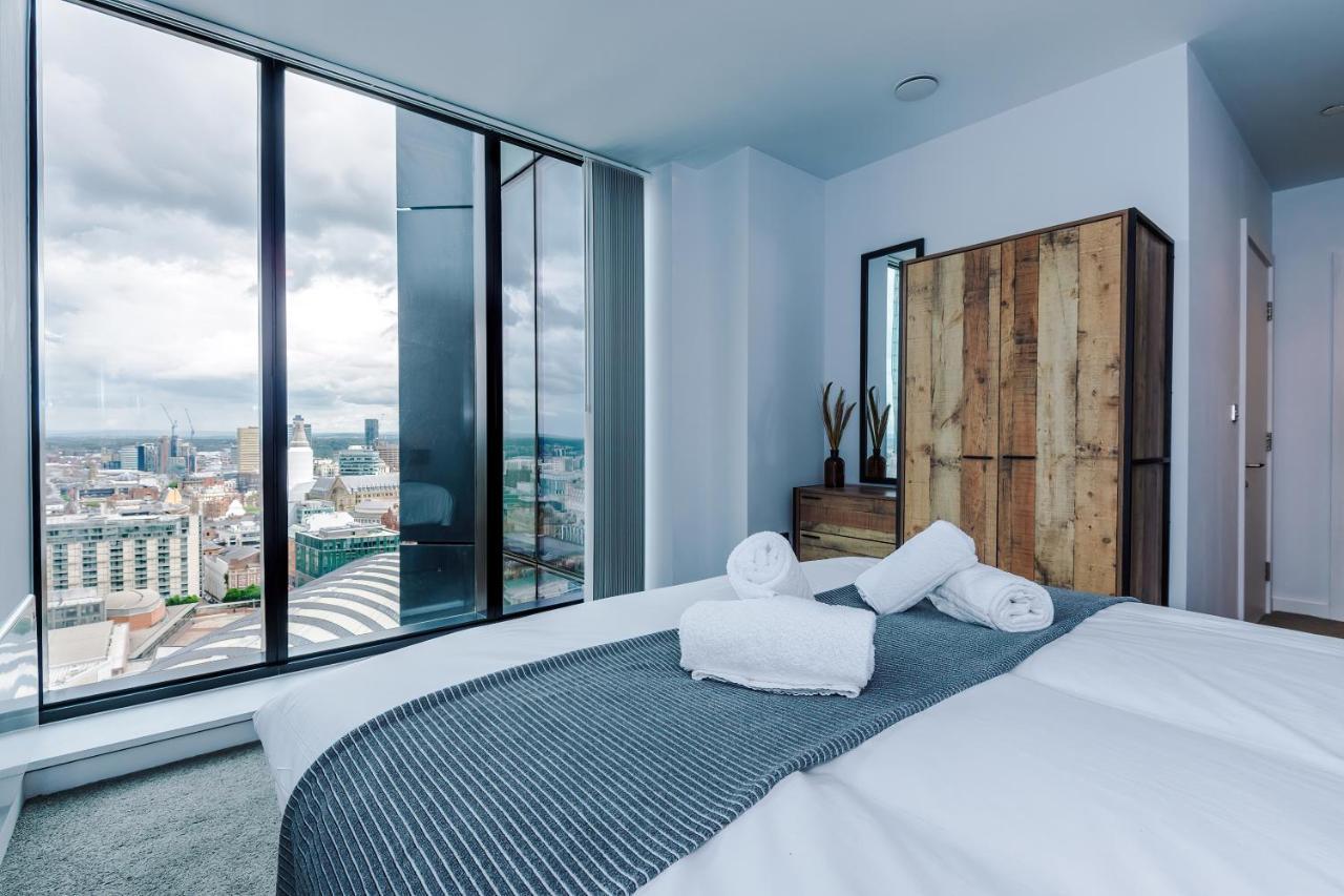 Hilltop Serviced Apartments - Deansgate Манчестър Екстериор снимка