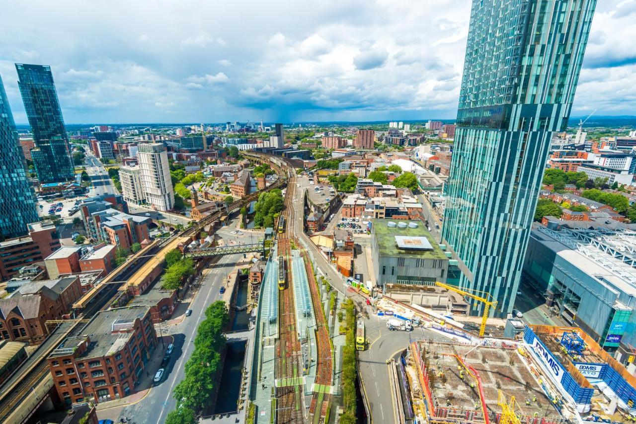 Hilltop Serviced Apartments - Deansgate Манчестър Екстериор снимка