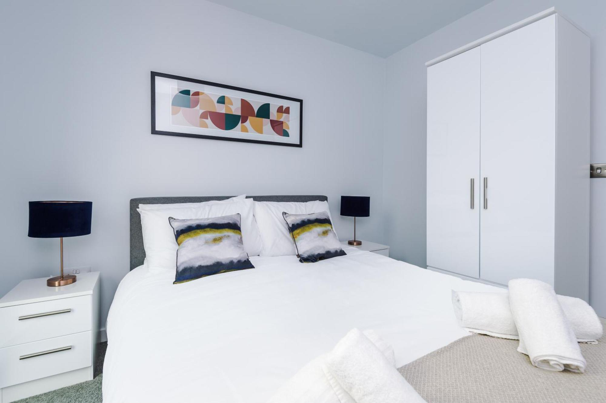 Hilltop Serviced Apartments - Deansgate Манчестър Екстериор снимка